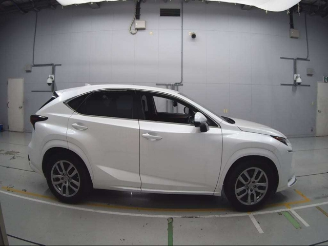LEXUS NX 2017