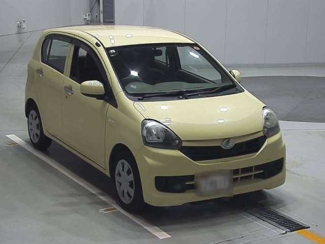 DAIHATSU MIRA E S 2015
