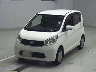 NISSAN DAYZ 2013
