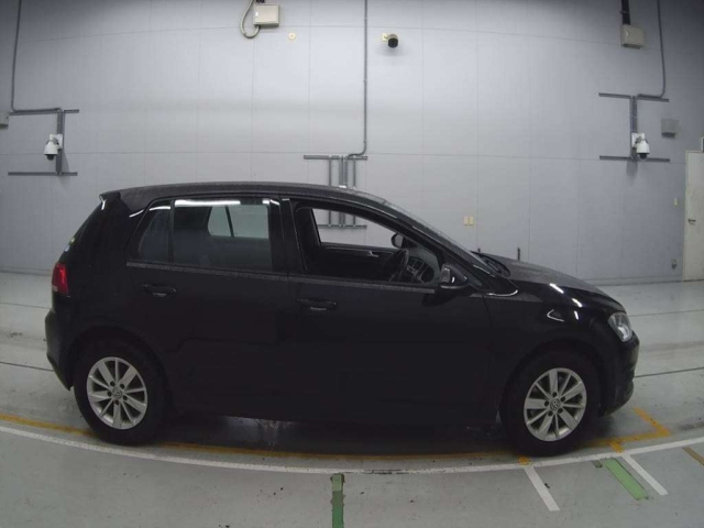 VOLKSWAGEN GOLF 2015