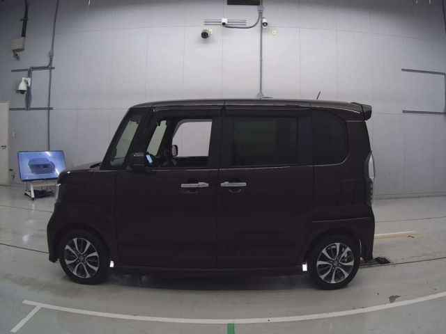 HONDA N BOX 2022