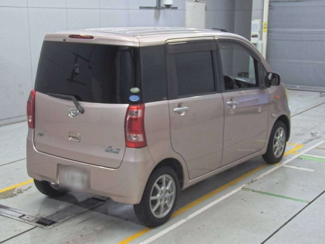 DAIHATSU TANTO EXE 2012