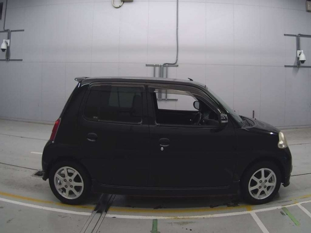 DAIHATSU ESSE 2010