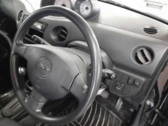 DAIHATSU ESSE 2010