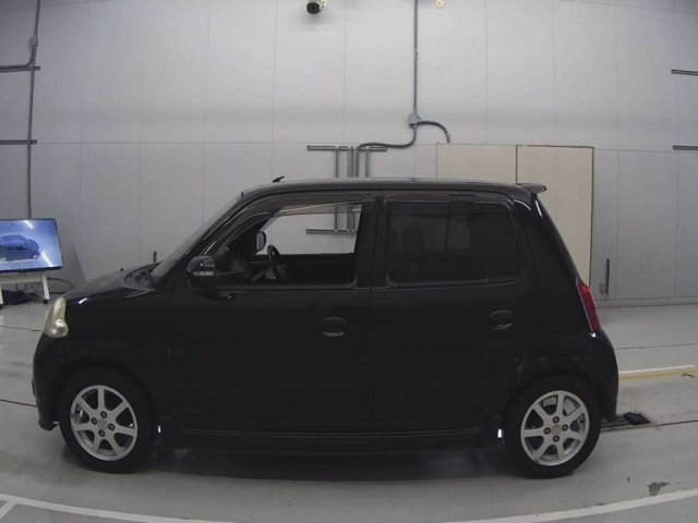 DAIHATSU ESSE 2010