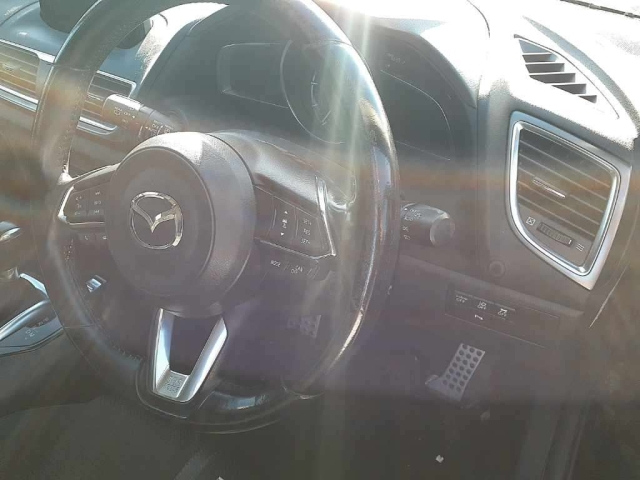 MAZDA AXELA 2017