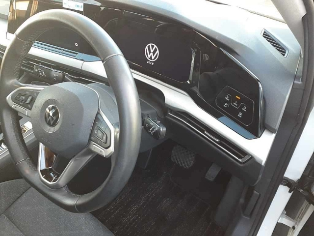 VOLKSWAGEN GOLF 2021