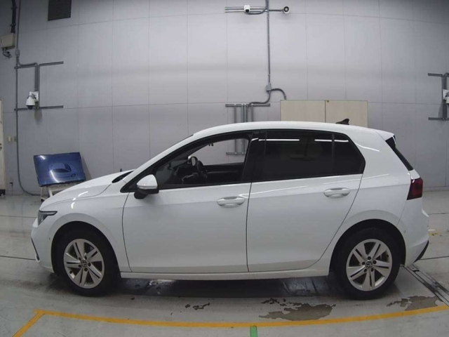 VOLKSWAGEN GOLF 2021