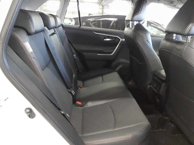 TOYOTA RAV4 2023
