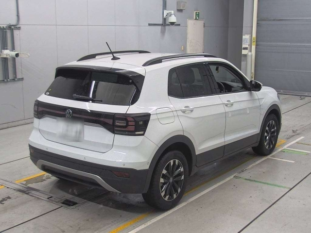 VOLKSWAGEN T-CROSS 2024