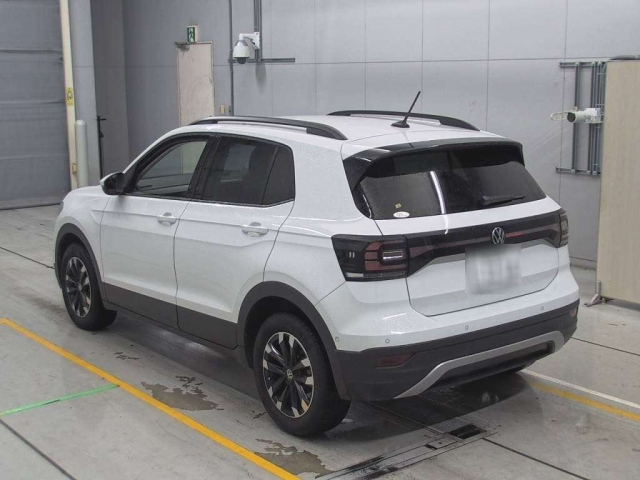 VOLKSWAGEN T-CROSS 2024