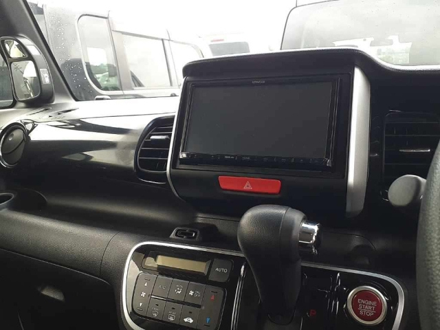 HONDA N BOX 2016