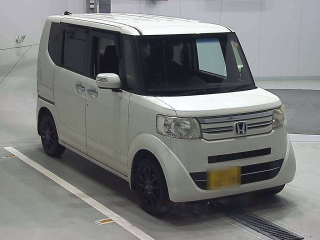 HONDA N BOX 2015