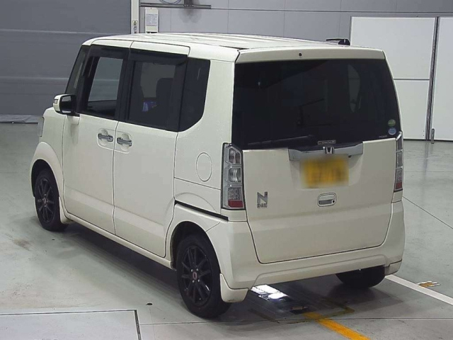 HONDA N BOX 2015