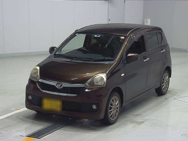 DAIHATSU MIRA E S 2014