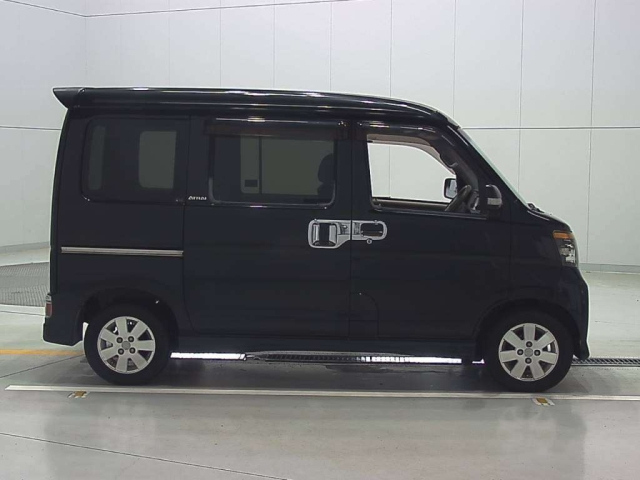 DAIHATSU ATRAI WAGON 2009