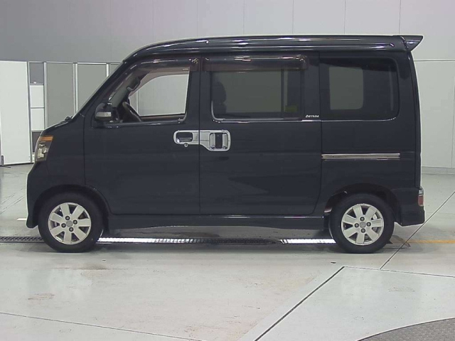 DAIHATSU ATRAI WAGON 2009