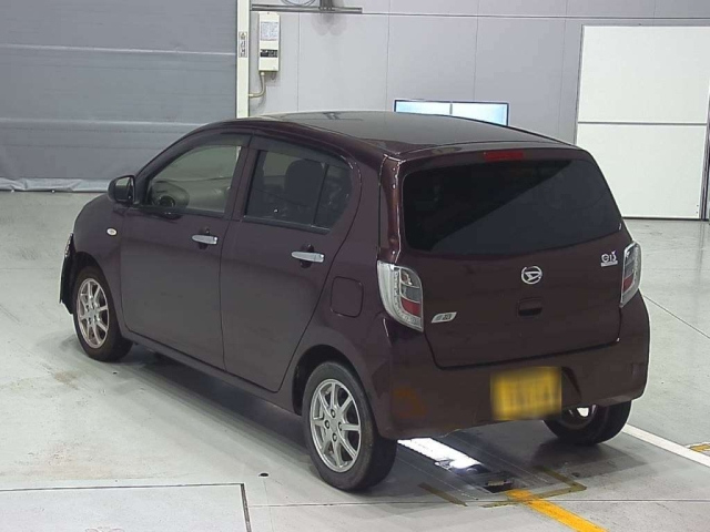 DAIHATSU MIRA E S 2013