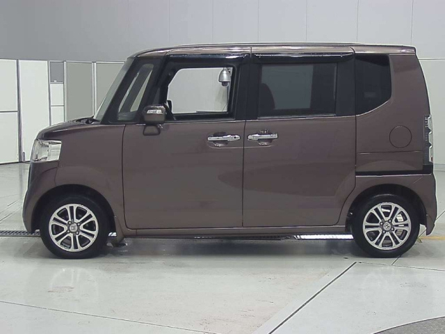 HONDA N BOX 2013