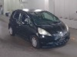 Заказать HONDA FIT