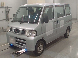 NISSAN CLIPPER VAN 2013