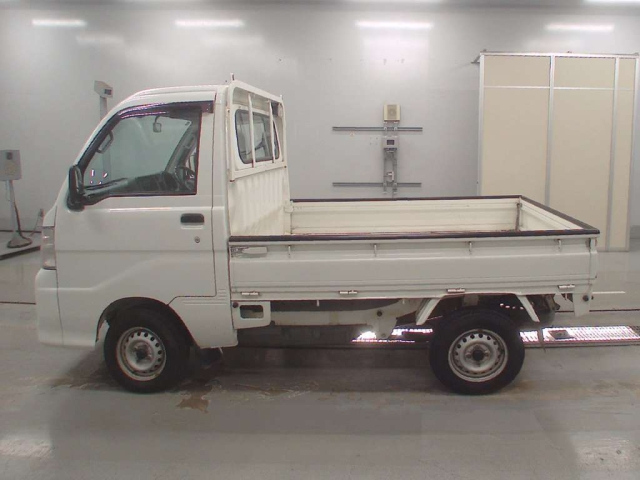 DAIHATSU HIJET TRUCK 2010