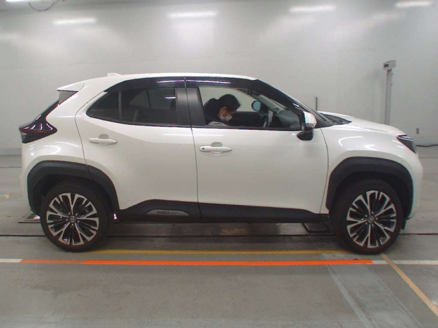TOYOTA YARIS CROSS 2021