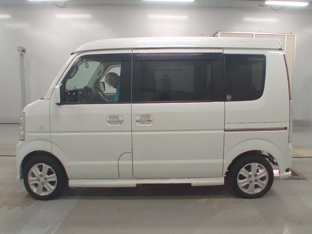 SUZUKI EVERY WAGON 2012