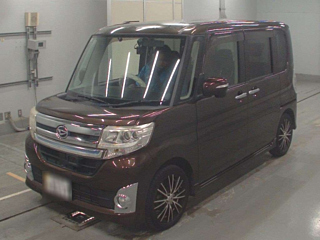 DAIHATSU TANTO 2014