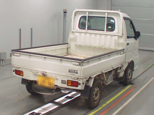 DAIHATSU HIJET TRUCK 2011