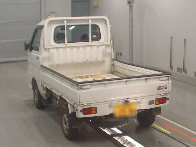 DAIHATSU HIJET TRUCK 2011
