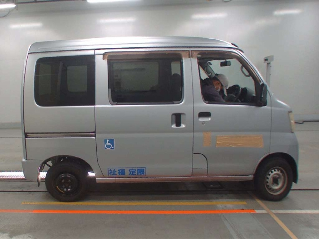 DAIHATSU HIJET VAN 2009