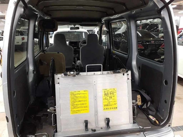 DAIHATSU HIJET VAN 2009