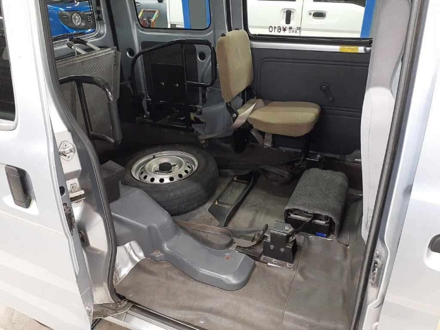 DAIHATSU HIJET VAN 2009