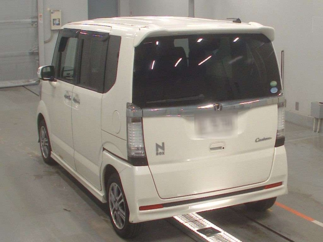 HONDA N BOX 2014