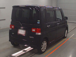 DAIHATSU TANTO 2012