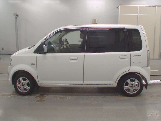 MITSUBISHI EK WAGON 2013