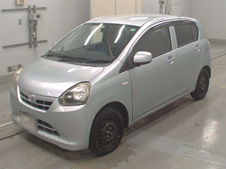 TOYOTA PIXIS EPOCH 2013