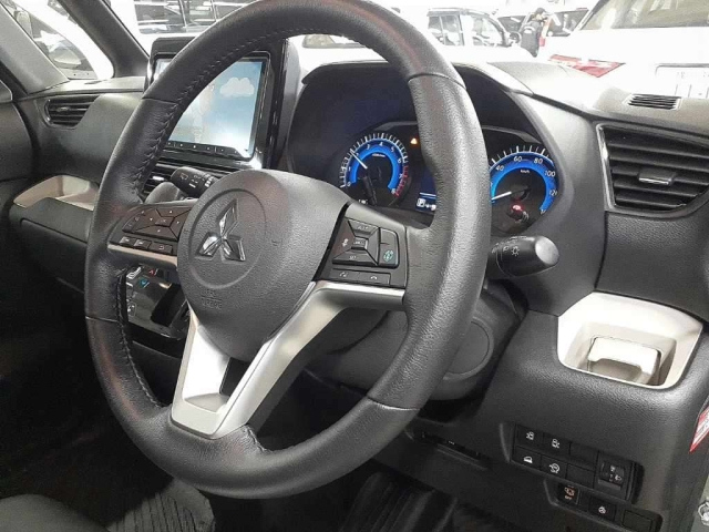 MITSUBISHI DELICA MINI 2024