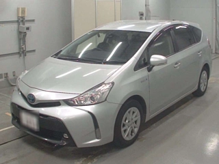 TOYOTA PRIUS ALPHA 2020