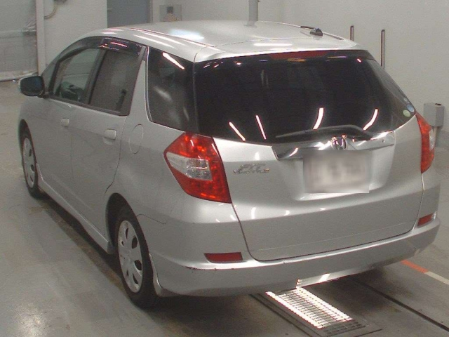 HONDA FIT SHUTTLE 2011