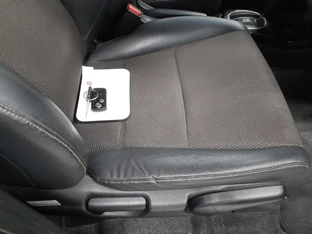 HONDA FIT SHUTTLE 2011