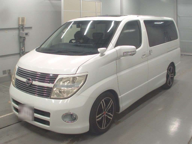 NISSAN ELGRAND 2009