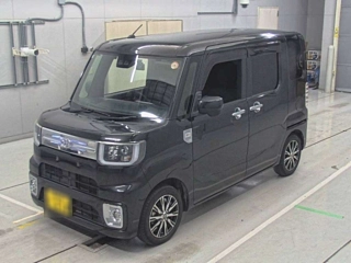 TOYOTA PIXIS MEGA 2020