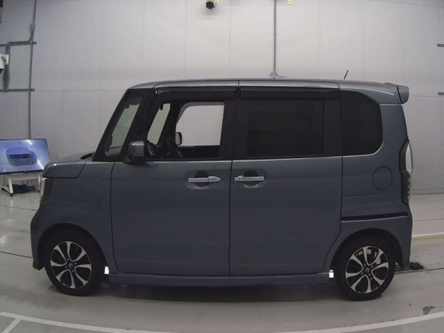 HONDA N BOX 2019