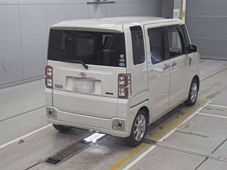 TOYOTA PIXIS MEGA 2018