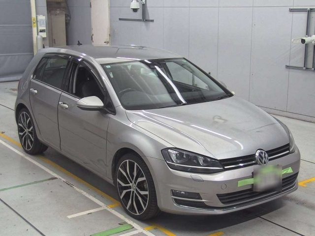 VOLKSWAGEN GOLF 2015