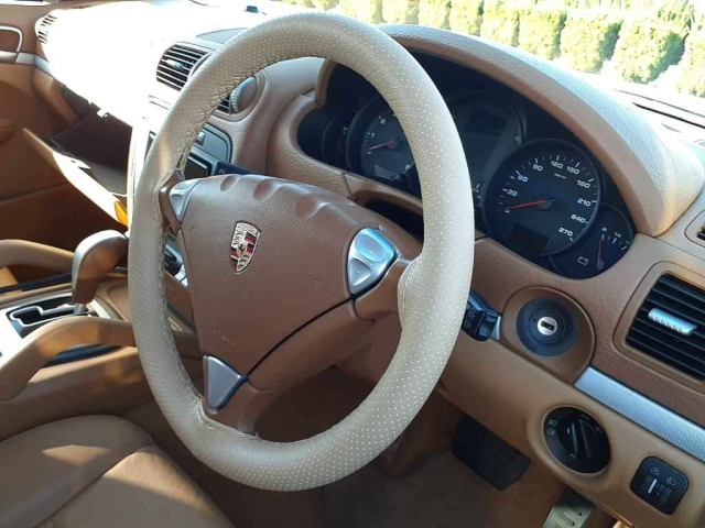 PORSCHE CAYENNE 2008