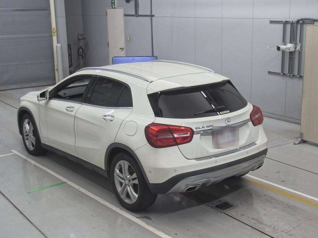 MERCEDES BENZ GLA CLASS 2015