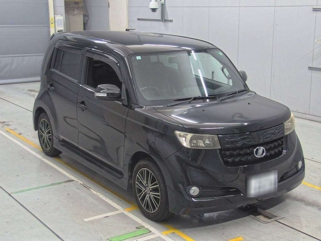 TOYOTA BB 2009